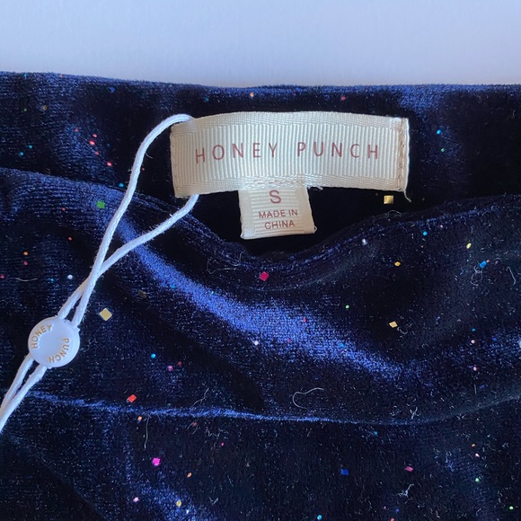 Blue Sparkly Velvet Skirt- Never Worn - Picture 4 of 4